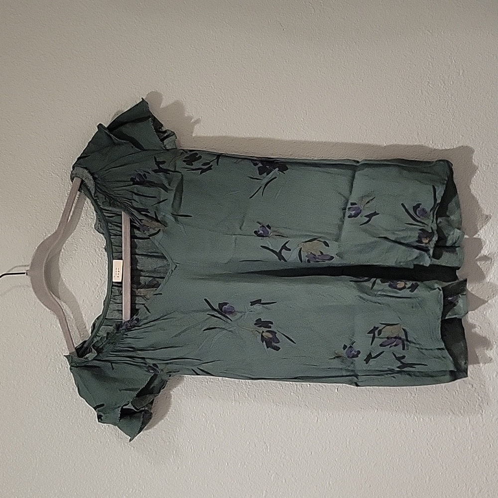 a new day Green Floral Short Sleeve Blouse